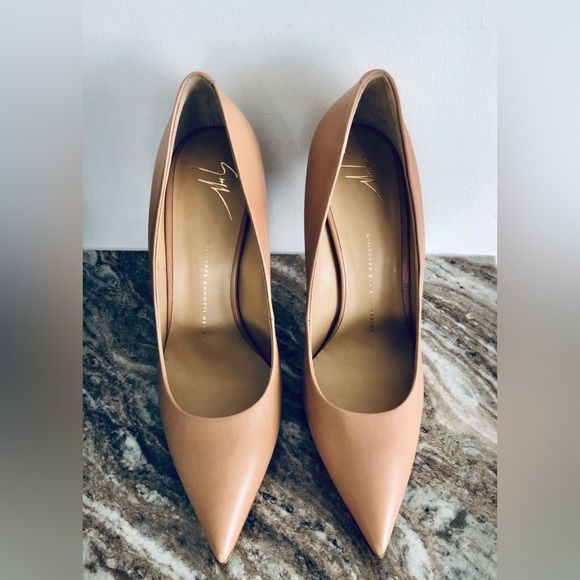 Giuseppe Zanotti Yvette Pump Sable Size 40 - Picture 3 of 9